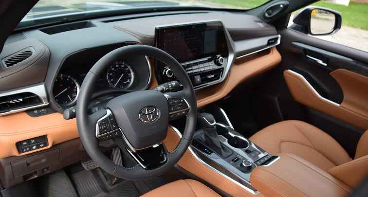 Toyota Highlander 2023 Price In UAE, Reviews, Pictures And Buying Guide ...