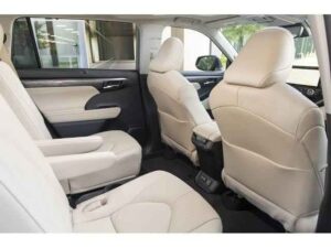 Toyota Highlander 2023 Interior