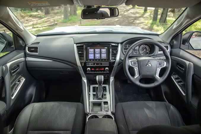 Mitsubishi Pajero 2023 Interior