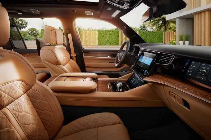 2023 Jeep Wagoneer Interior Appearance