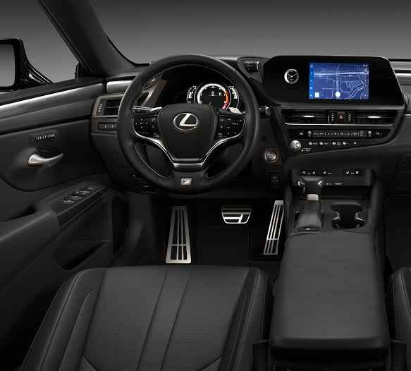 2023 Lexus ES Interior Features