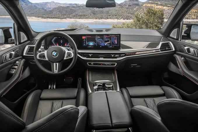 BMW X7 2023 Interior Appearance