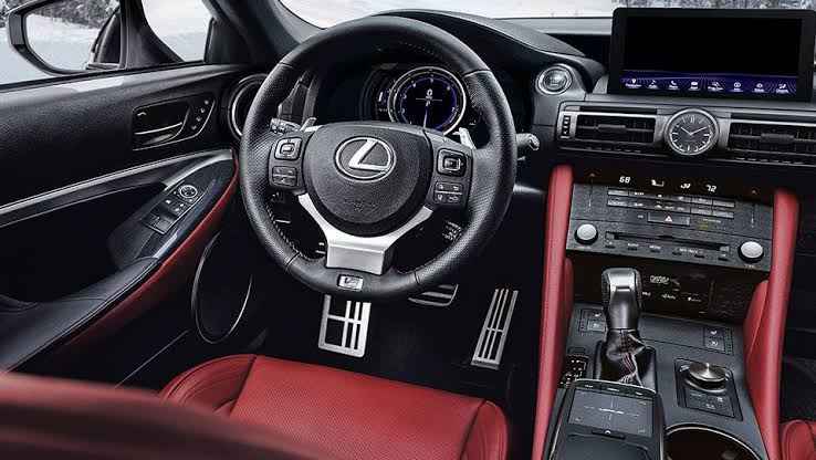 Lexus RC 2023 Interior Features
