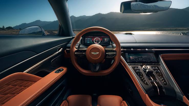 Aston Martin DB12 2023 Interior Features