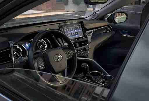 Toyota Camry 2023 Interior Features