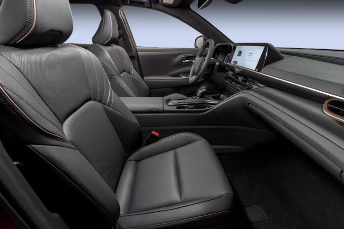 Toyota Crown 2023 Interiors
