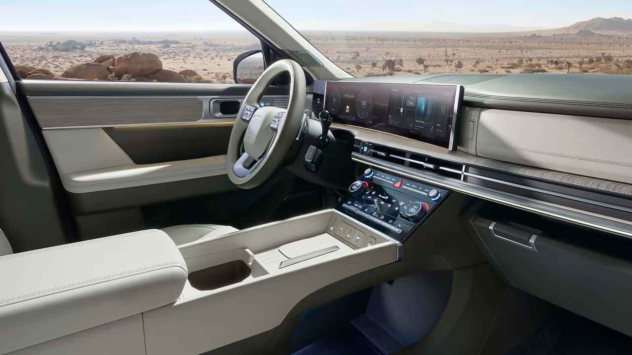 Hyundai Santa Fe 2024 Interior Features