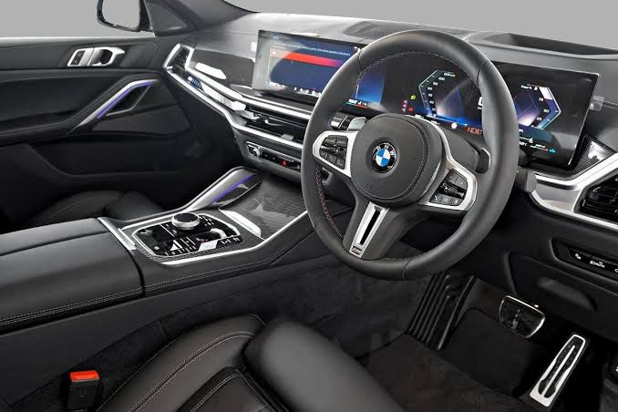 BMW X6 2024 Interior