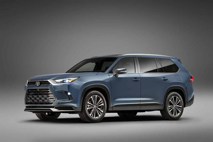 Toyota Highlander 2025 Price in KSA